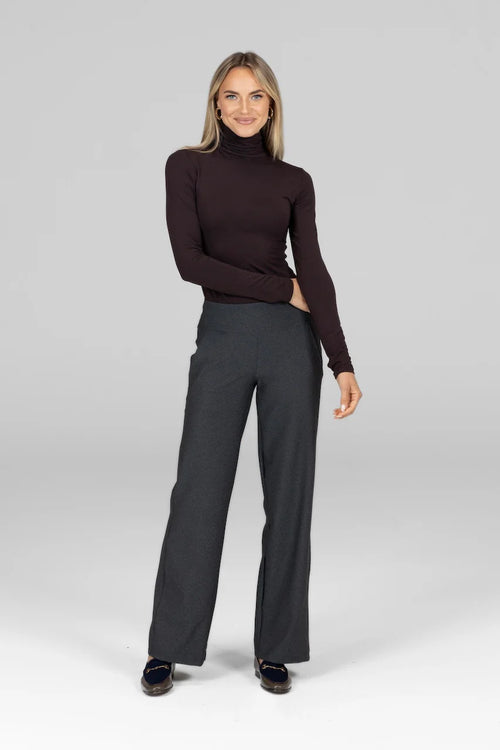 Grey Stretchable Pockets Pant