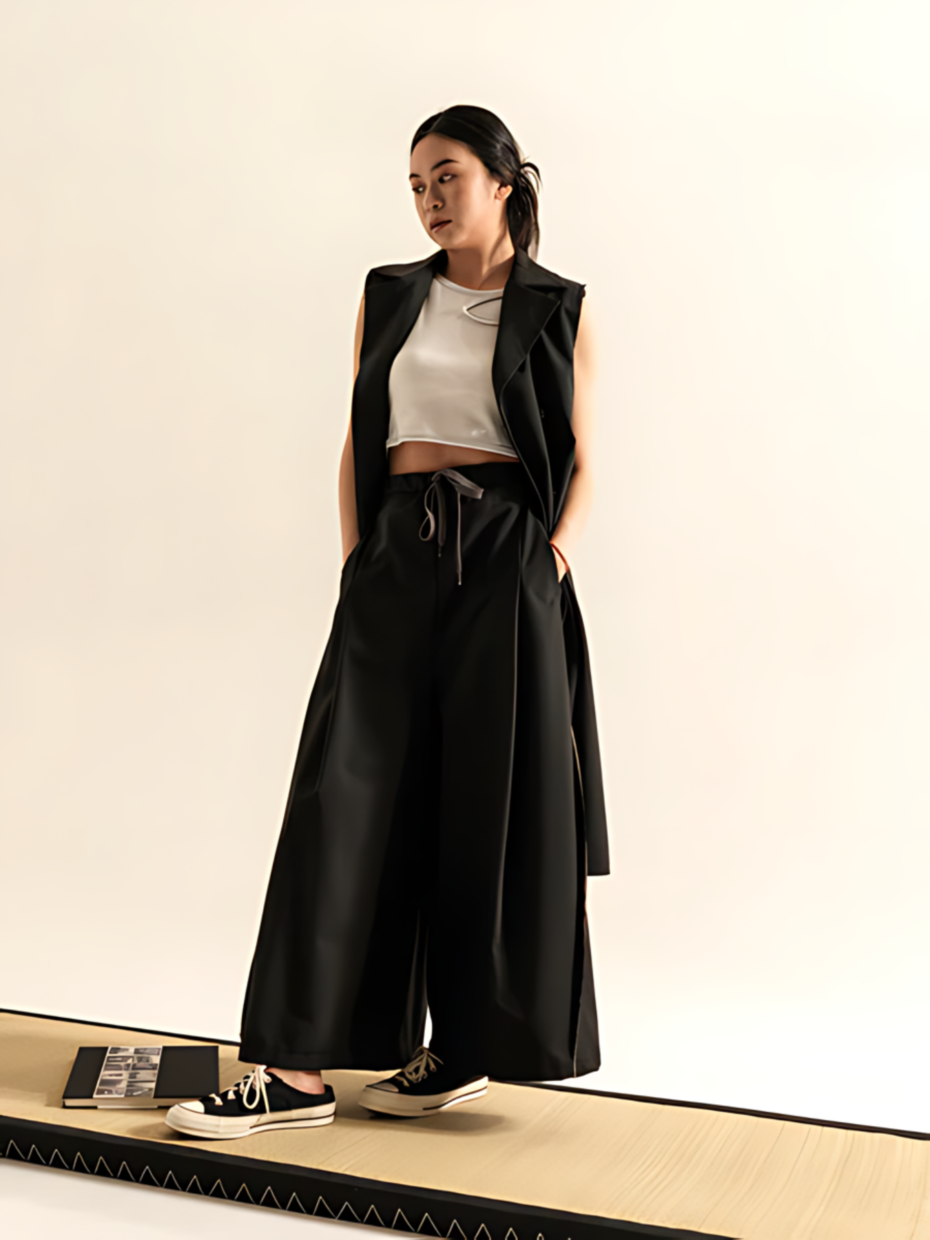 PALAZZO TROUSERS WITH SIDE ECRU PROFILES