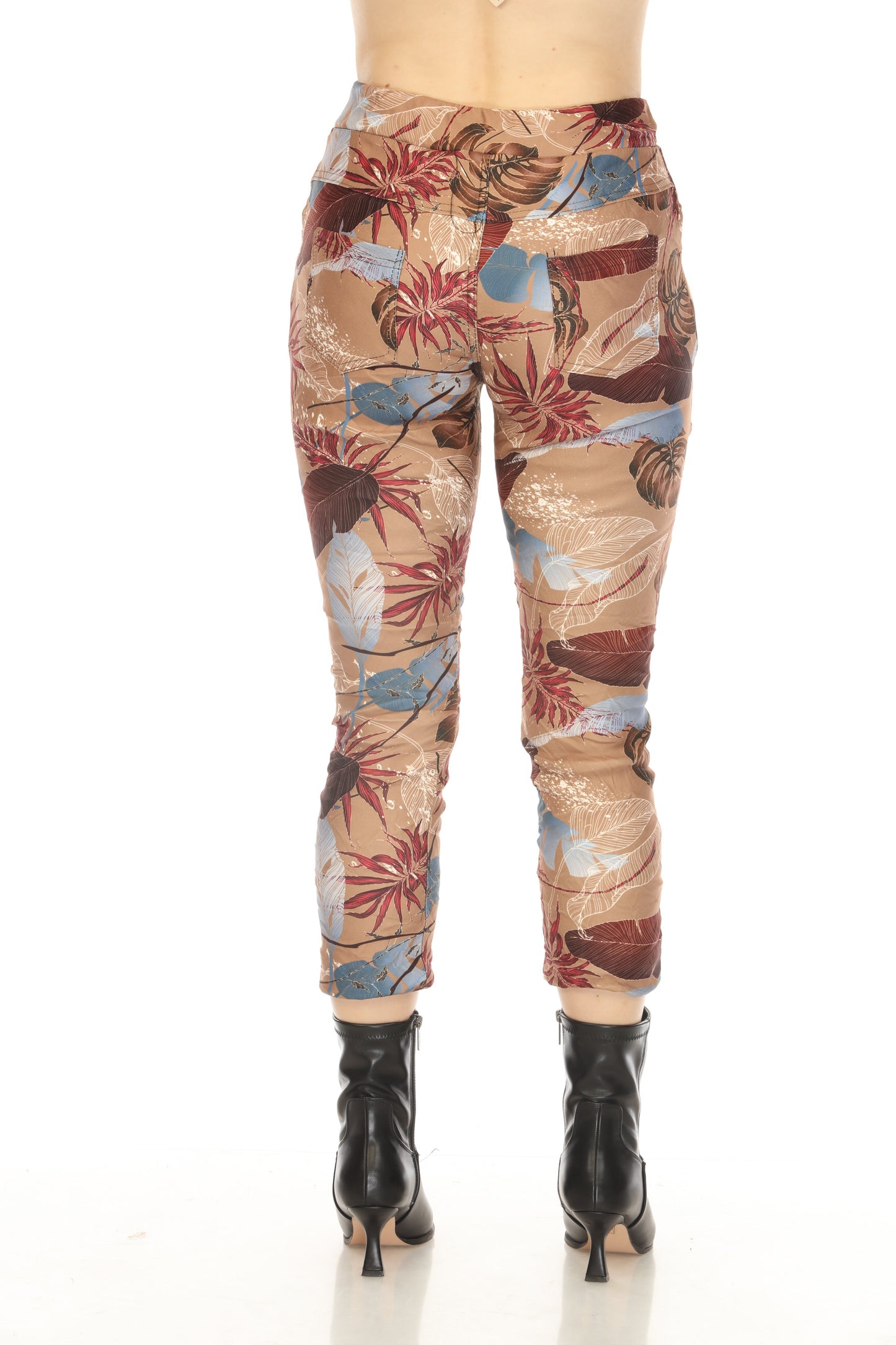 Camel Leaf Print Velvet Feel Pant
