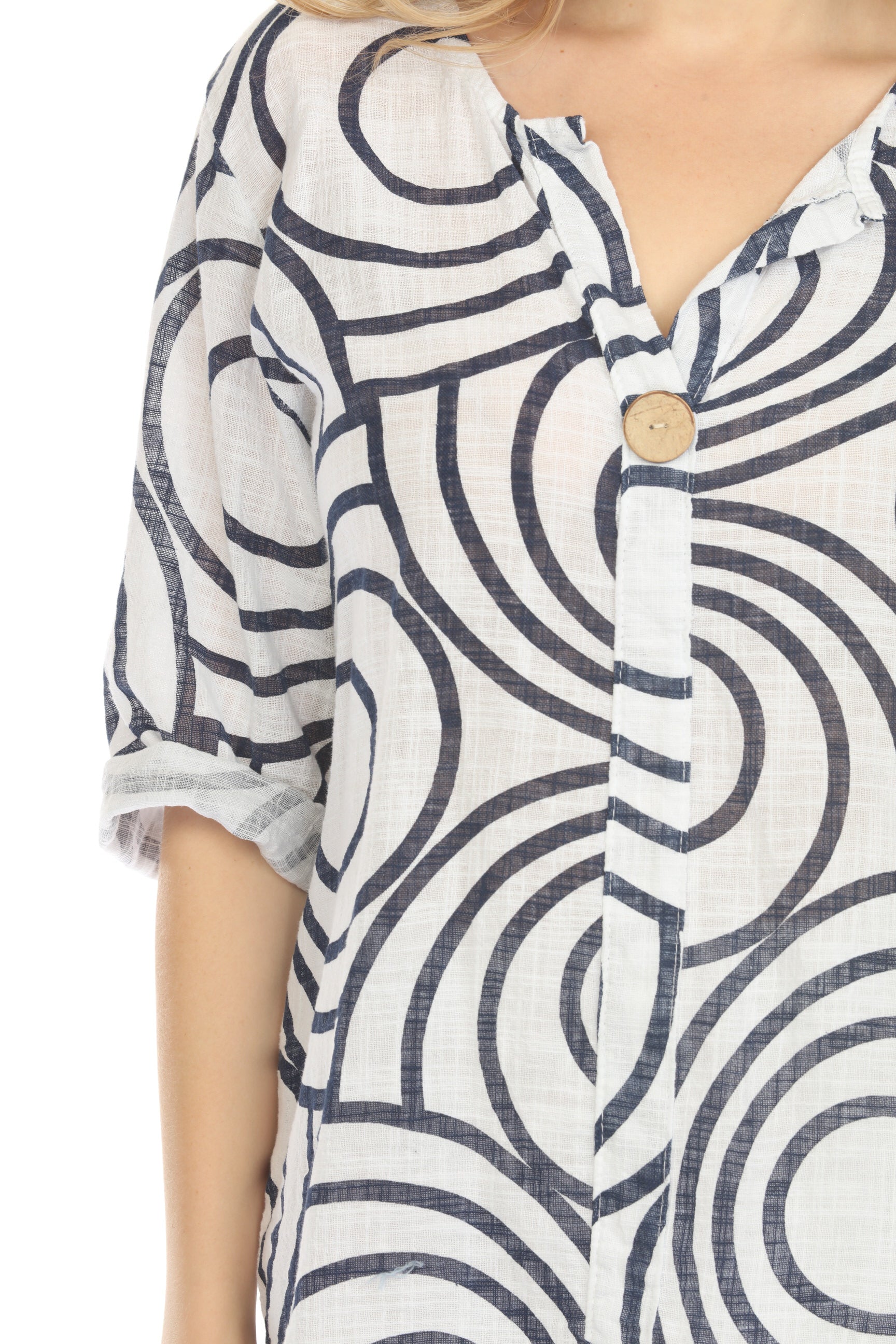 Navy Circle Print one button detail top