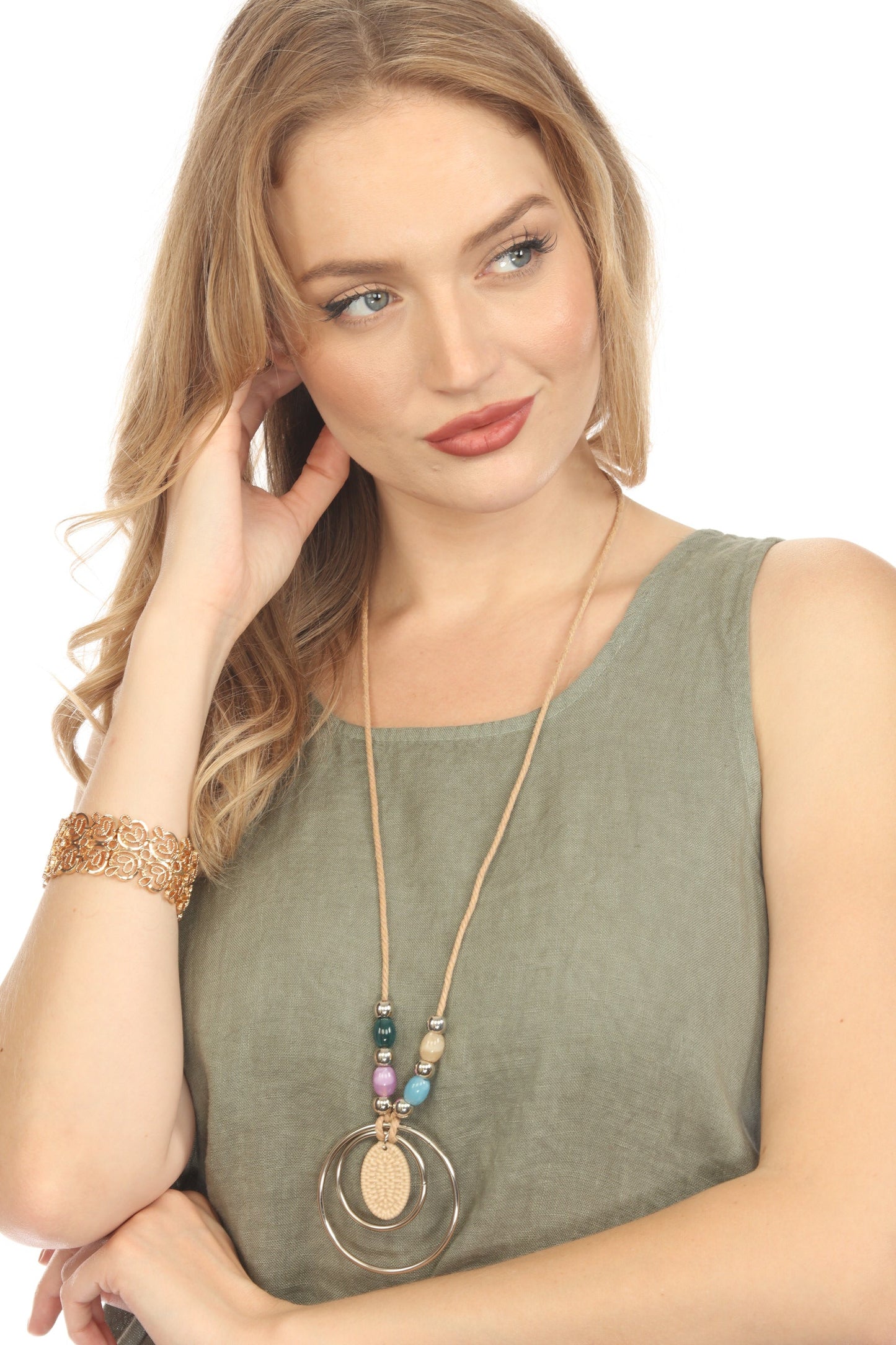 Olive Sleeveless top button detailed back