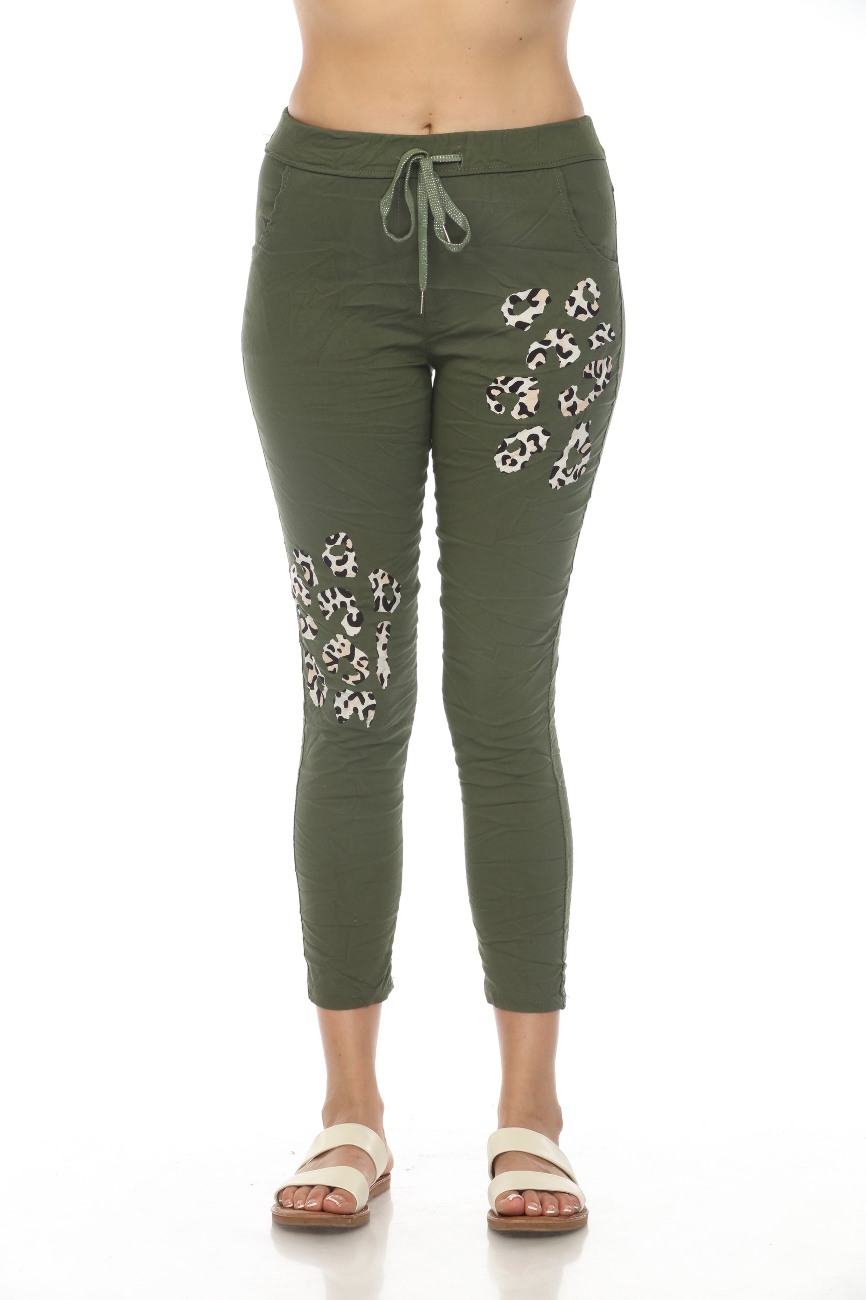 Moss Green Cheetah Detail stretchable pant with Pockets